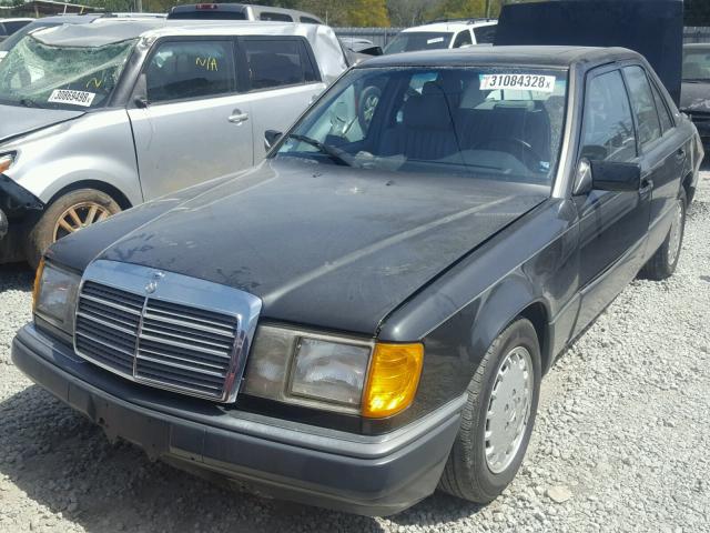 WDBEB28D6NB621062 - 1992 MERCEDES-BENZ 300 D CHARCOAL photo 2