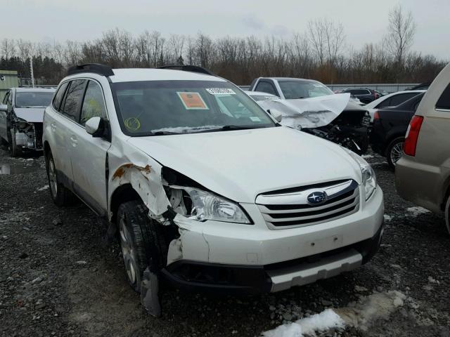 4S4BRBCC5B3437652 - 2011 SUBARU OUTBACK 2. WHITE photo 1