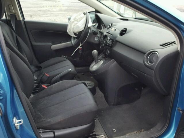 JM1DE1KY9C0146719 - 2012 MAZDA MAZDA2 BLUE photo 5