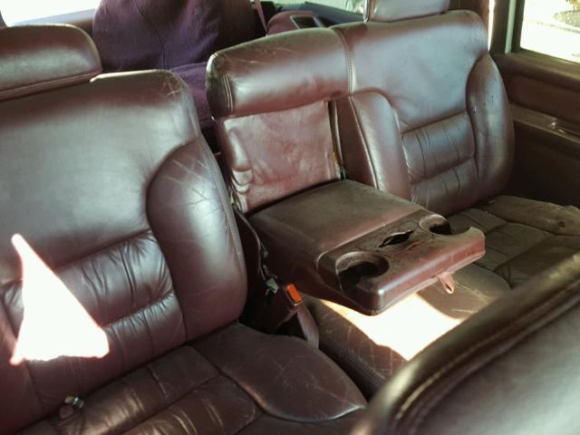 3GNEC16R0XG114375 - 1999 CHEVROLET SUBURBAN C TAN photo 6