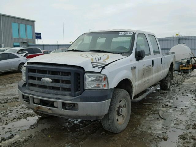 1FTWW31537EB10798 - 2007 FORD F350 SRW S WHITE photo 2