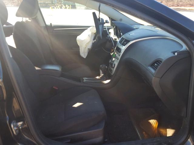 1G1ZC5E18BF335576 - 2011 CHEVROLET MALIBU 1LT 黑色 照片 5