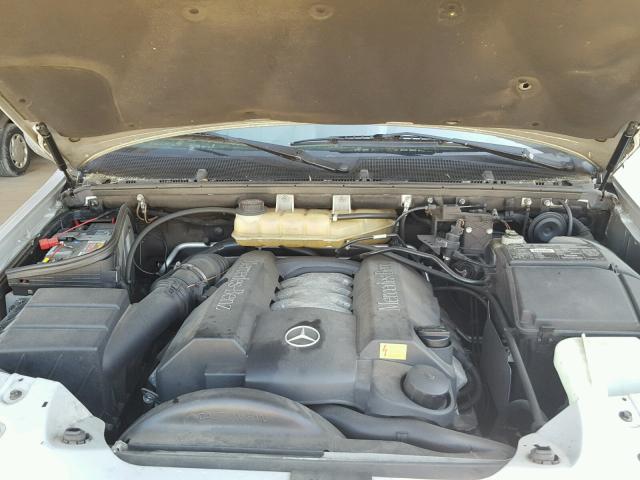 4JGAB72E2YA159426 - 2000 MERCEDES-BENZ ML 430 银色 照片 7