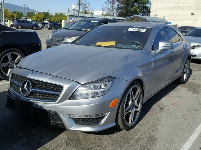 WDDLJ7EB6DA073702 - 2013 MERCEDES-BENZ CLS 63 AMG GRAY photo 2