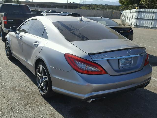 WDDLJ7EB6DA073702 - 2013 MERCEDES-BENZ CLS 63 AMG GRAY photo 3