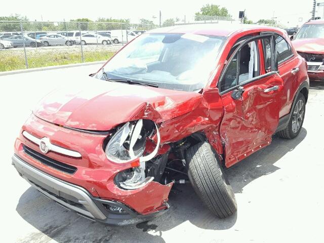 ZFBCFXCT4GP357292 - 2016 FIAT 500X TREKK BURGUNDY photo 2