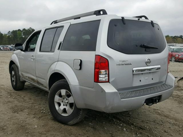 5N1AR18B18C612462 - 2008 NISSAN PATHFINDER SILVER photo 3