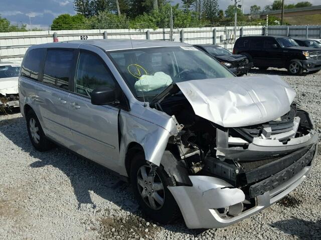 2D4RN4DE6AR147441 - 2010 DODGE GRAND CARA SILVER photo 1