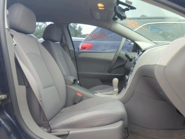 1G1ZG57B39F225569 - 2009 CHEVROLET MALIBU LS ლურჯი ფოტო 5