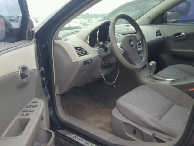 1G1ZG57B39F225569 - 2009 CHEVROLET MALIBU LS ლურჯი ფოტო 9