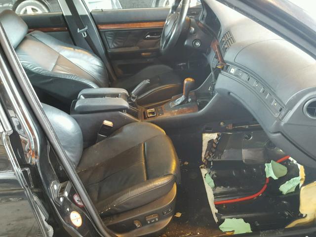 WBADT43462GY95905 - 2002 BMW 525 I AUTO BLACK photo 5