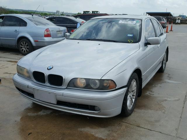 WBADT63443CK32899 - 2003 BMW 530 I AUTO SILVER photo 2