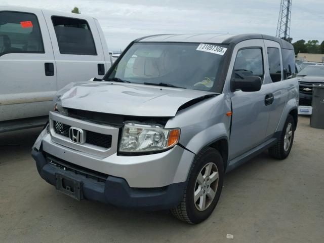 5J6YH1H7XBL002109 - 2011 HONDA ELEMENT EX SILVER photo 2