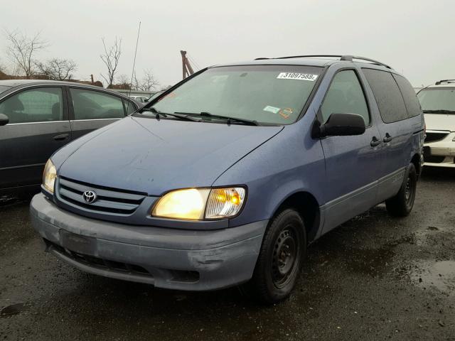 4T3ZF13C21U376679 - 2001 TOYOTA SIENNA LE BLUE photo 2