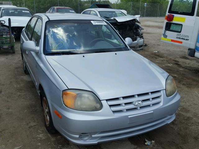 KMHCG45C75U669588 - 2005 HYUNDAI ACCENT GL SILVER photo 1