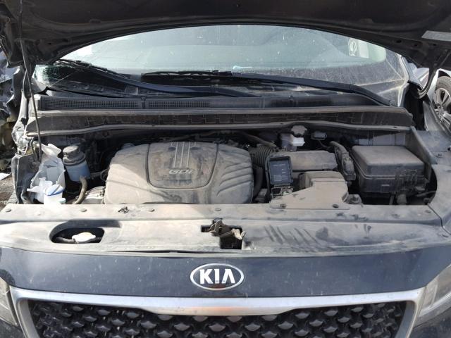 KNDMA5C11G6118100 - 2016 KIA SEDONA L BLACK photo 7