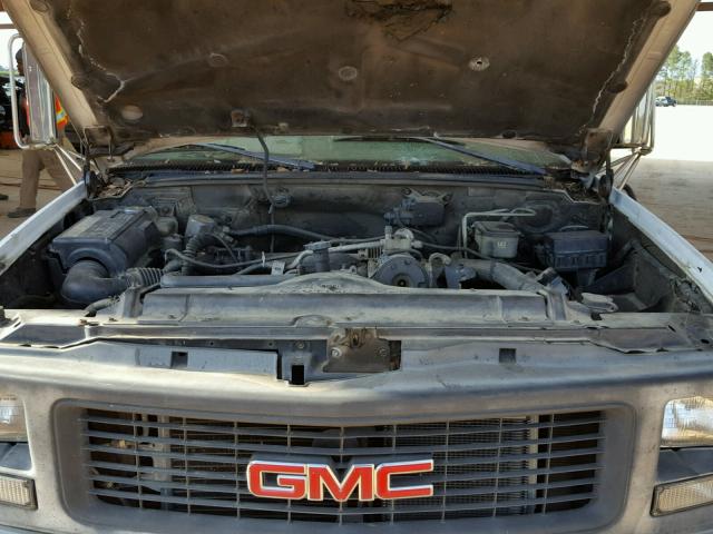 1GDJC34F9WF041885 - 1998 GMC SIERRA C35 WHITE photo 7