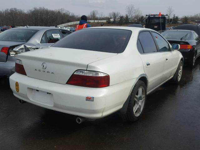 19UUA56912A020581 - 2002 ACURA 3.2TL TYPE WHITE photo 4