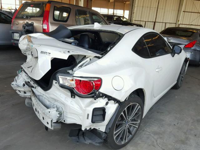 JF1ZCAC17F9602722 - 2015 SUBARU BRZ 2.0 LI WHITE photo 4