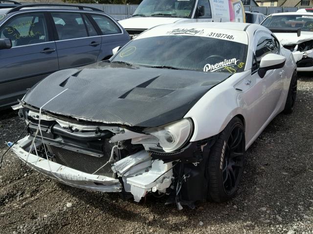 JF1ZNAA11D2728870 - 2013 TOYOTA SCION FR-S თეთრი ფოტო 2