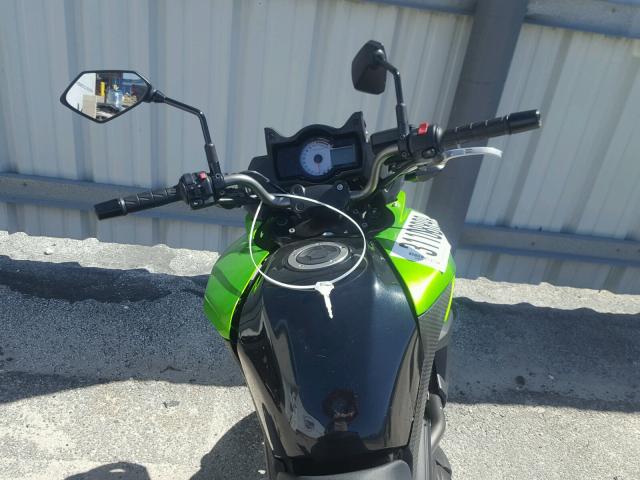 JKALEED12EDA07107 - 2014 KAWASAKI KLE650 D GREEN photo 5