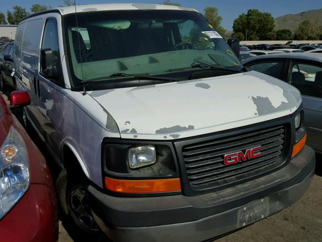 1GTEG15X031201618 - 2003 GMC SAVANA G15 WHITE photo 1