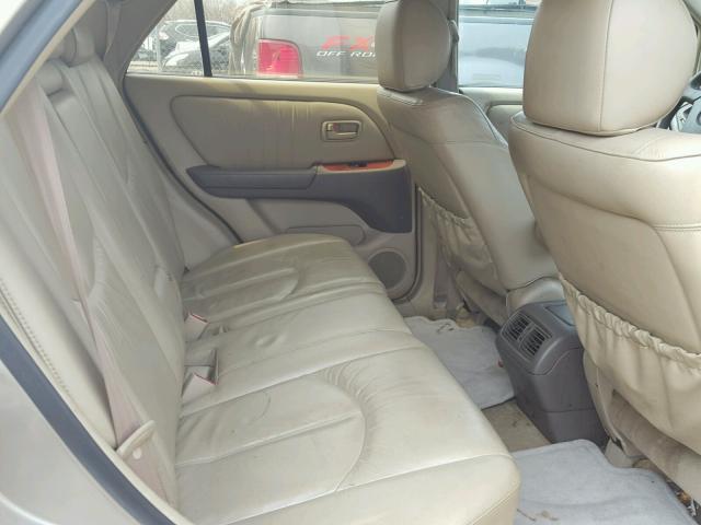 JT6HF10U2Y0155663 - 2000 LEXUS RX300 GOLD photo 6