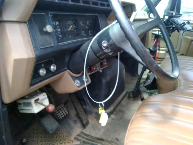 1FDXK84P2LVA47497 - 1990 FORD F800 F WHITE photo 10