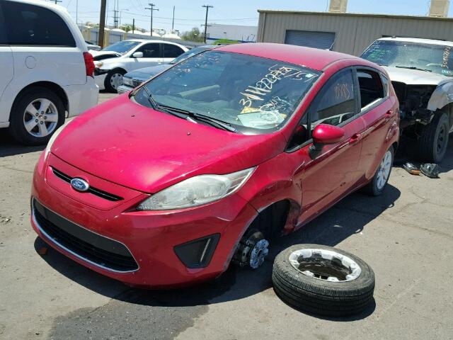 3FADP4EJ7BM140784 - 2011 FORD FIESTA SE RED photo 2