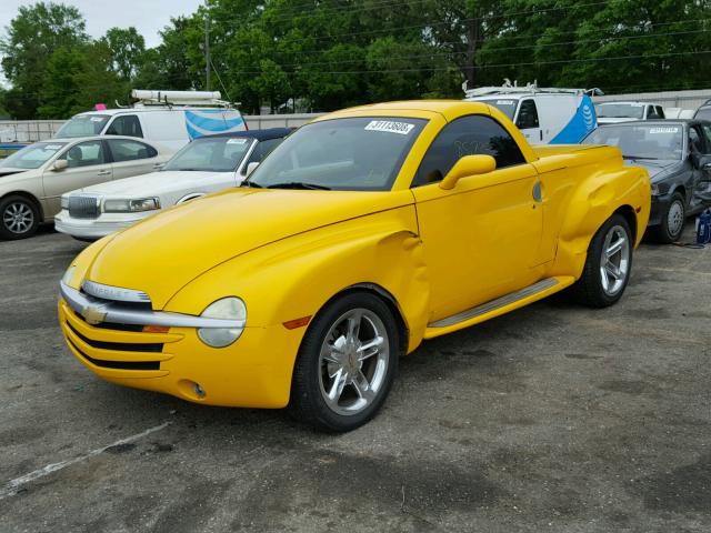 1GCES14HX5B121278 - 2005 CHEVROLET SSR YELLOW photo 2