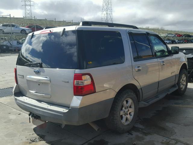 1FMFU16527LA35022 - 2007 FORD EXPEDITION SILVER photo 4