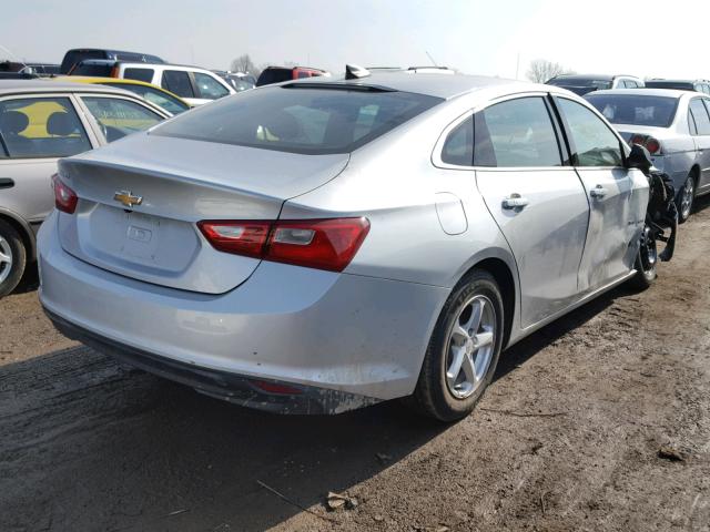 1G1ZB5ST1HF292071 - 2017 CHEVROLET MALIBU LS 银色 照片 4