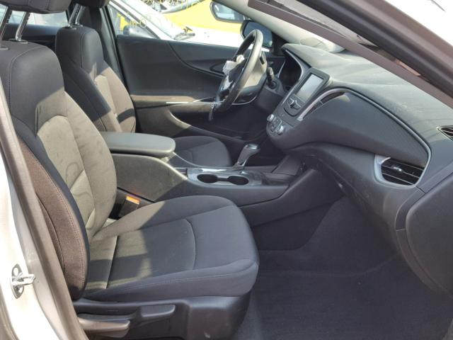 1G1ZB5ST1HF292071 - 2017 CHEVROLET MALIBU LS 银色 照片 5