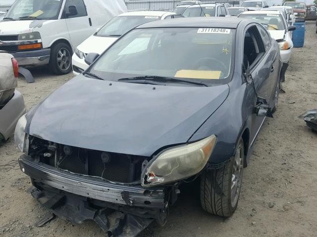 JTKDE177260113896 - 2006 TOYOTA SCION TC 灰色 照片 2
