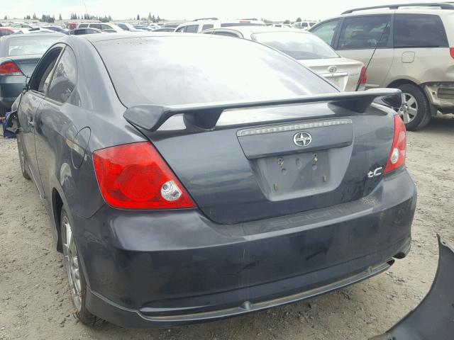 JTKDE177260113896 - 2006 TOYOTA SCION TC 灰色 照片 3