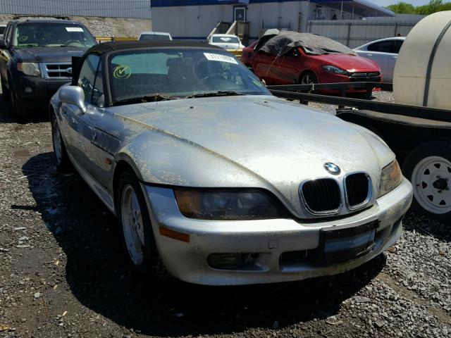 4USCH7324TLB66811 - 1996 BMW Z3 1.9 SILVER photo 1