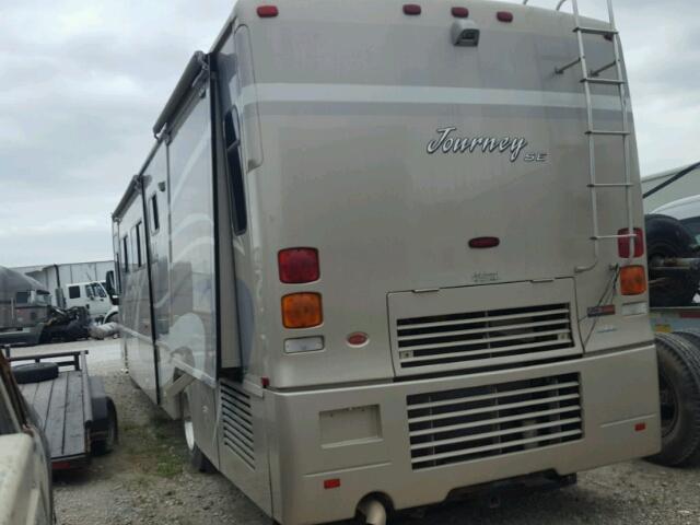 4UZACJBV76CW79603 - 2006 FREIGHTLINER CHASSIS X BEIGE photo 3