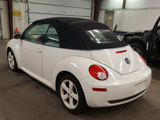 3VWFF31Y67M416783 - 2007 VOLKSWAGEN NEW BEETLE WHITE photo 3