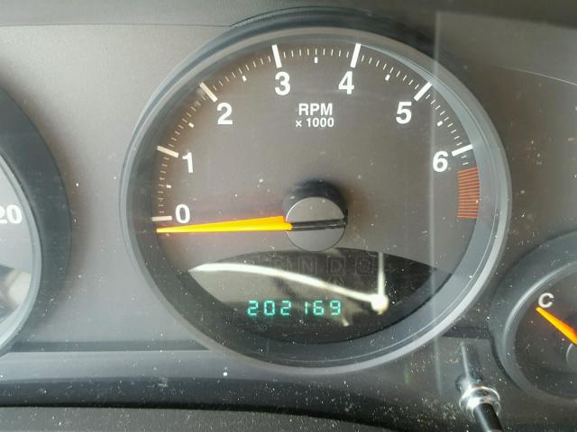 1J4NT4FB0AD523164 - 2010 JEEP COMPASS SP BLACK photo 8