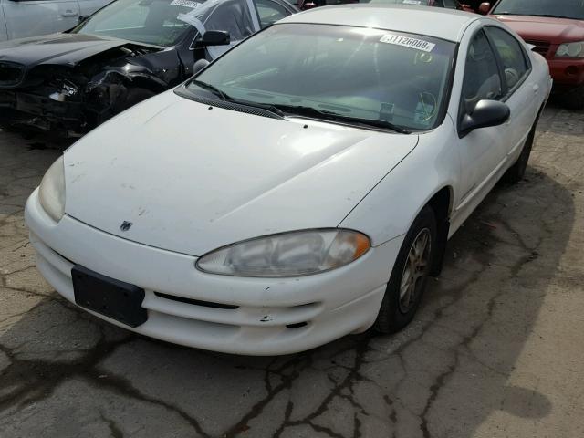 2B3HD46R6XH718941 - 1999 DODGE INTREPID WHITE photo 2