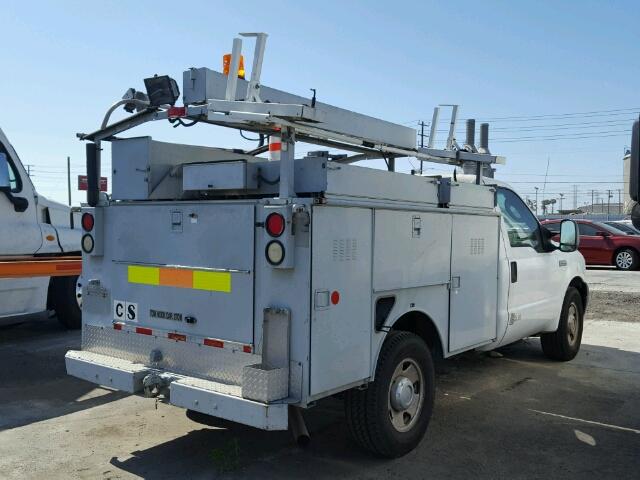 1FDSF30586EC12155 - 2006 FORD F350 SRW S WHITE photo 4