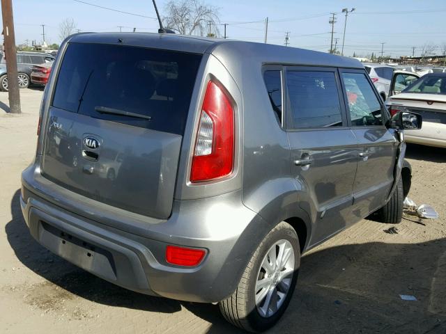 KNDJT2A61D7575098 - 2013 KIA SOUL + GRAY photo 4
