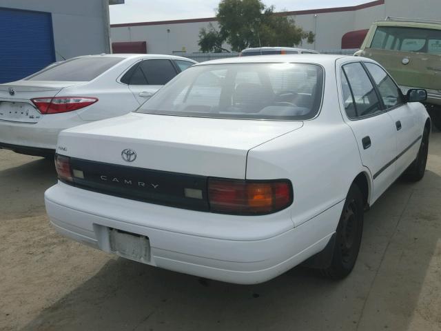 JT2SK11E3N0050524 - 1992 TOYOTA CAMRY DLX WHITE photo 4