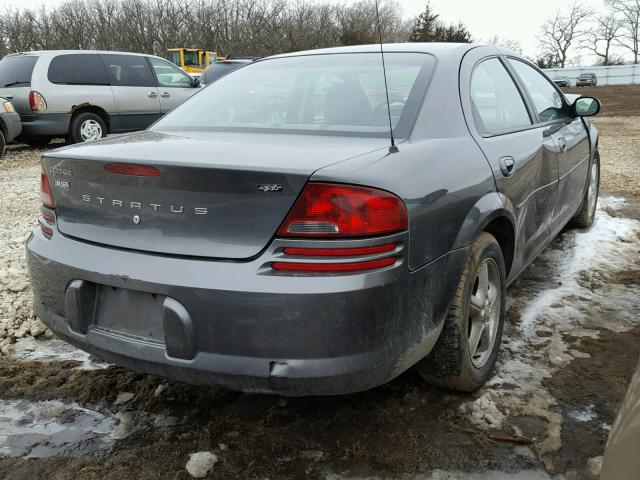 1B3EL46R65N519592 - 2005 DODGE STRATUS SX GRAY photo 4