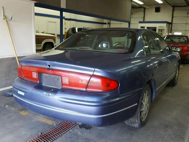 2G4WB52K7W1561028 - 1998 BUICK REGAL LS 蓝色 照片 4