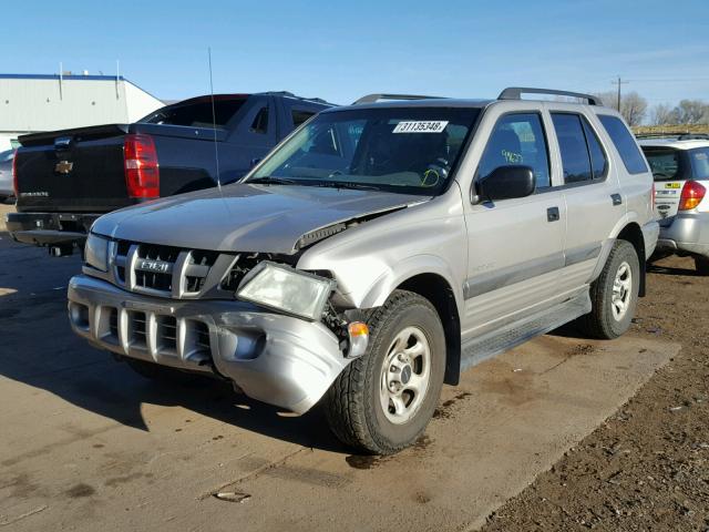 4S2DM58Y044306664 - 2004 ISUZU RODEO S SILVER photo 2