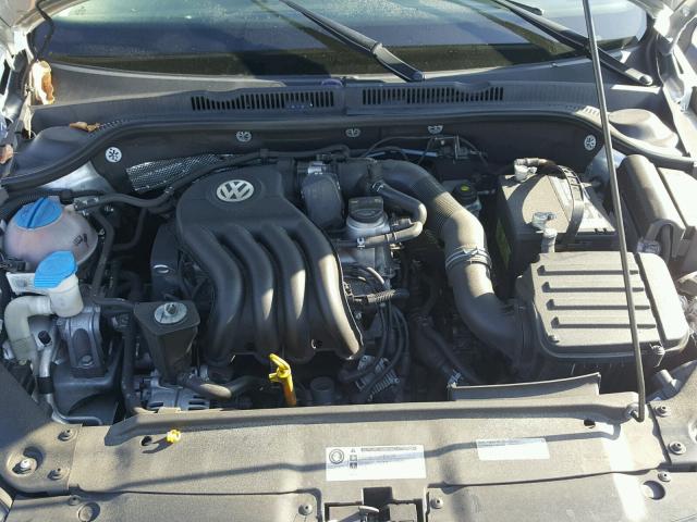 3VW2K7AJ7FM212366 - 2015 VOLKSWAGEN JETTA BASE 银色 照片 7