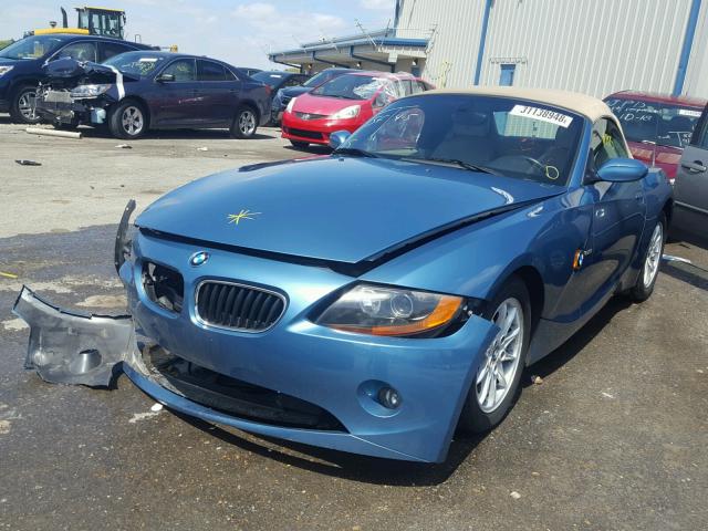 4USBT33473LS40854 - 2003 BMW Z4 2.5 BLUE photo 2