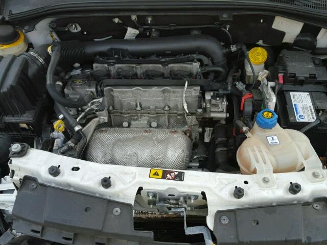 ZFBERFAT4G6B42436 - 2016 RAM PROMASTER 白色 照片 7