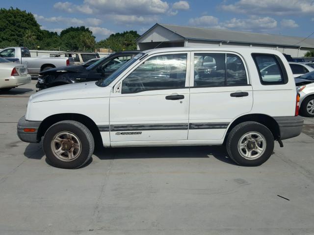 2CNBJ13CXX6915209 - 1999 CHEVROLET TRACKER WHITE photo 9